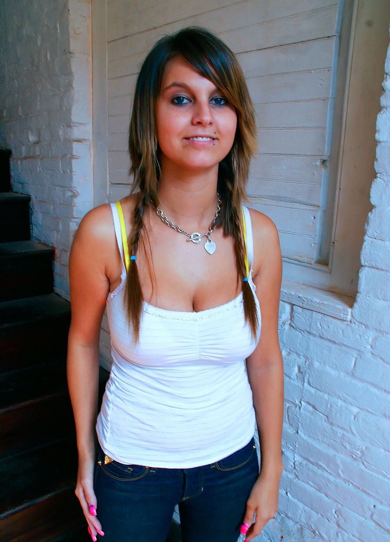 Галина, 24 года, 9 размер груди